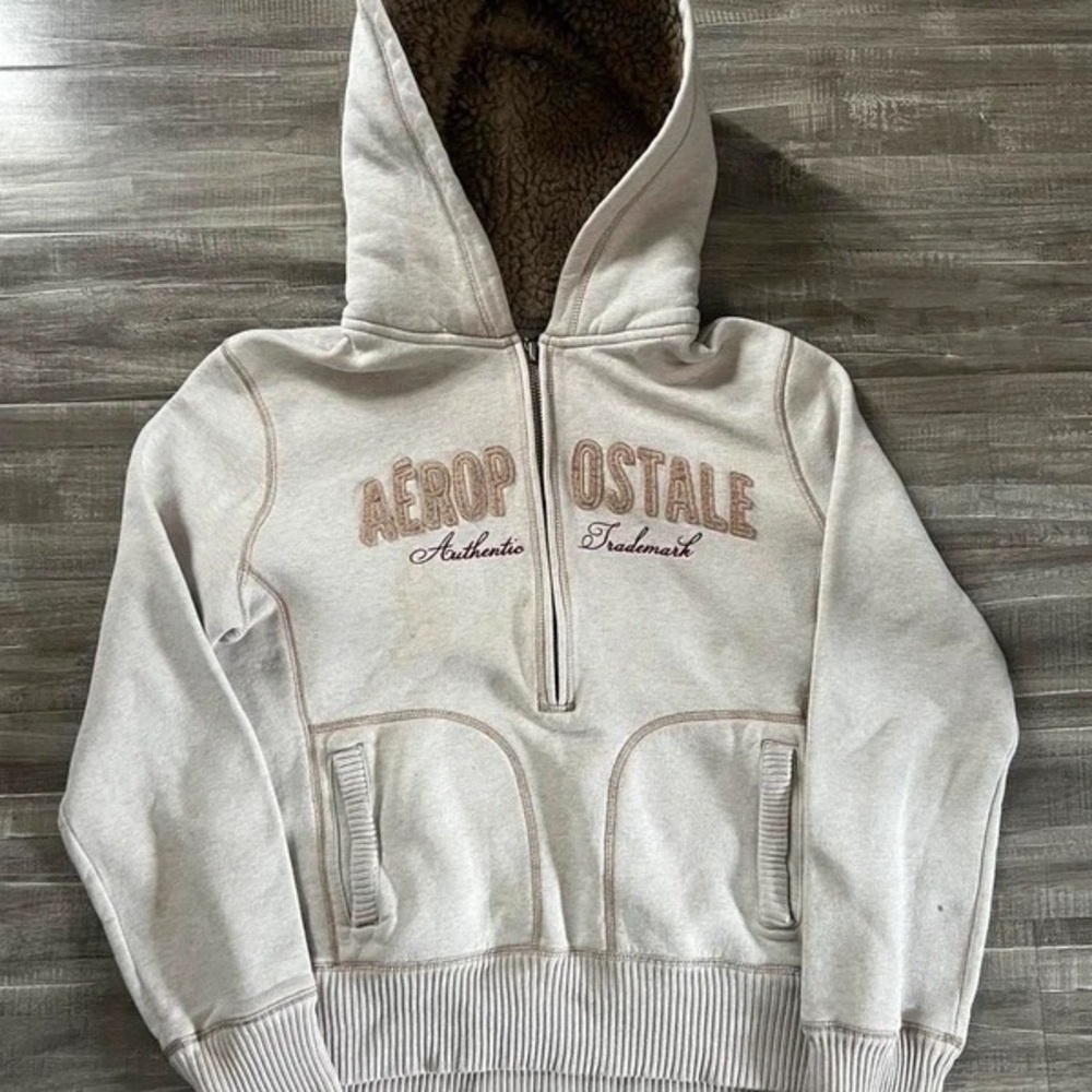 Aeropostale Cream Sherpa Hoodie Label Detail